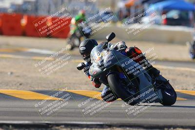 media/Dec-18-2022-SoCal Trackdays (Sun) [[8099a50955]]/Turn 2 (950am)/